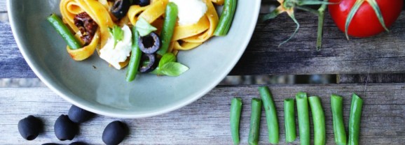 Pasta caprese