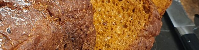 Pompoenbrood met tijm en zaden